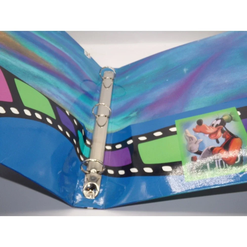 VTG Disney Goofy At The Movies  3-Ring Binder With Inside Pockets